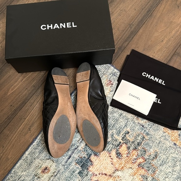 Chanel Matelasse cap toe black ballet loafers size 39.5 - Picture 5 of 11